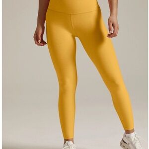 Beyond Yoga Caught in the Midi High Waisted Legging